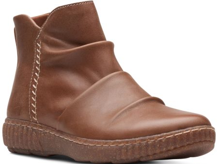 COLLECTION BY CLARKS Womens Brown Ruched Goring Cushioned Slip Resistant Caroline Rae Round Toe Wedge Zip-Up Leather Booties M For Sale