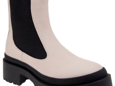 BCBGENERATION Womens Ivory Color Block 1  Platform Padded Pull-Tabs Goring Lug Sole Marie Round Toe Block Heel Slip On Chelsea Supply