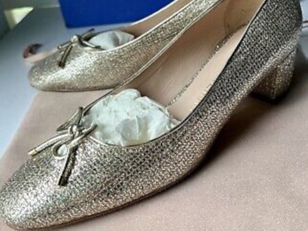 STUART WEITZMAN Womens Beige Glitter Bow Accent Padded Gabby Round Toe Block Heel Slip On Dress Pumps Shoes M on Sale