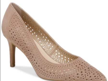 ALFANI Womens Beige Perforated Cushioned Jeules Pointed Toe Stiletto Slip On Leather Pumps Shoes M Fashion